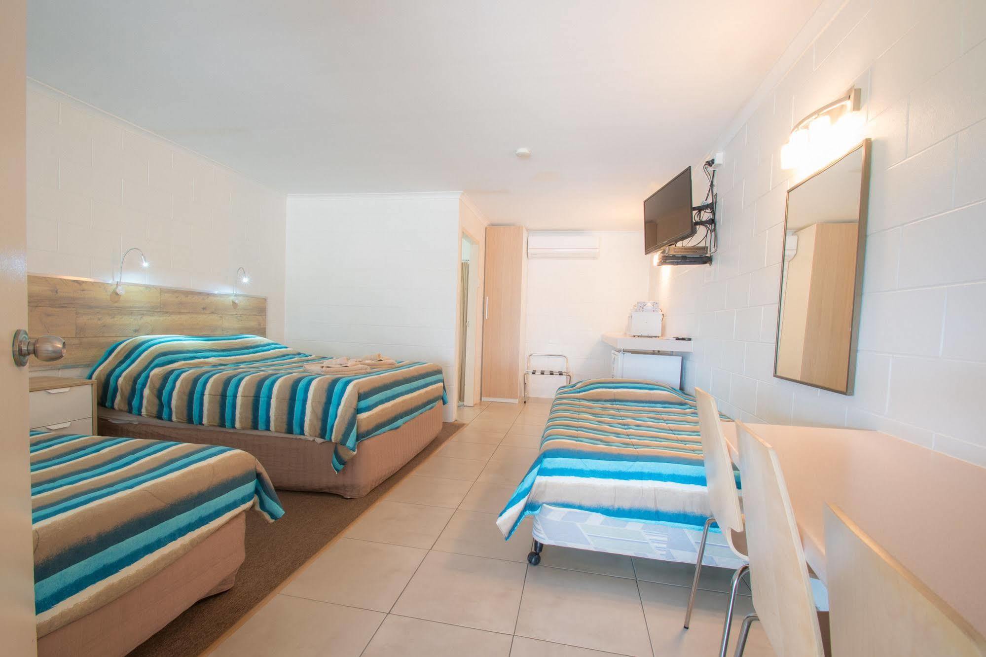 A & A Motel Proserpine Ngoại thất bức ảnh
